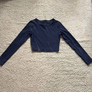 Lululemon Navy Long Sleeve Crop Top